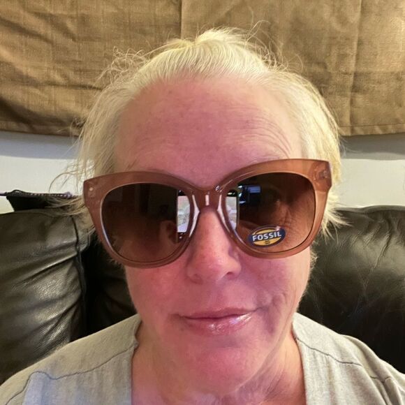 Fossil Large Cat Style Sunglasses main image 4